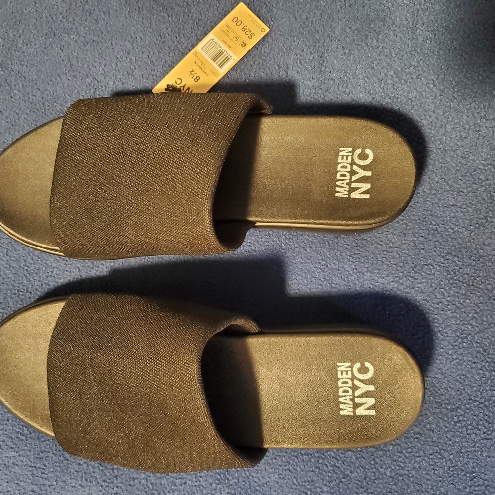 Black Minimalist Slide Sandals